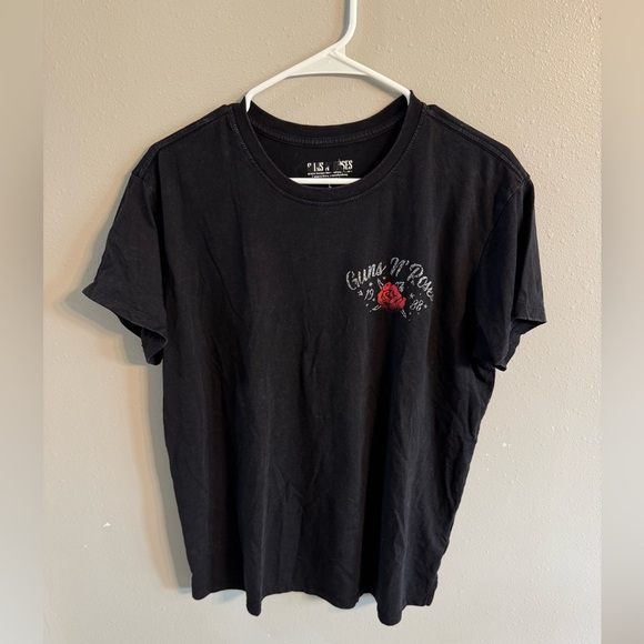 🔴Guns N Roses Relaxed Fit Graphic Tee - Picture 3 of 5